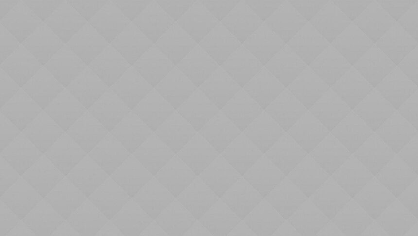 Lipstick Lover: Beauty Bloggers’ Favorite Products